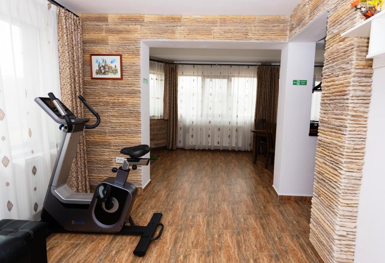 Stejarul Lui Andrei Hotel Izvoarele  Ngoại thất bức ảnh