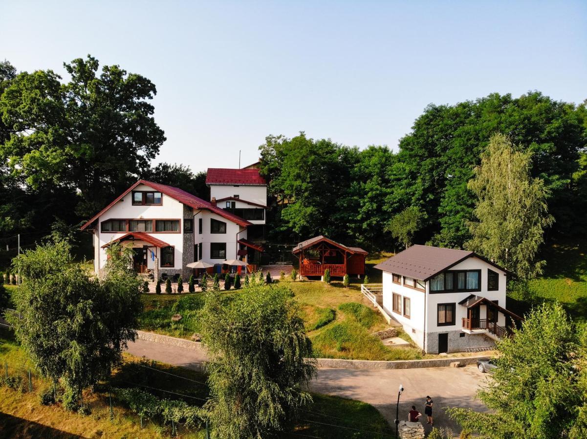 Stejarul Lui Andrei Hotel Izvoarele  Ngoại thất bức ảnh